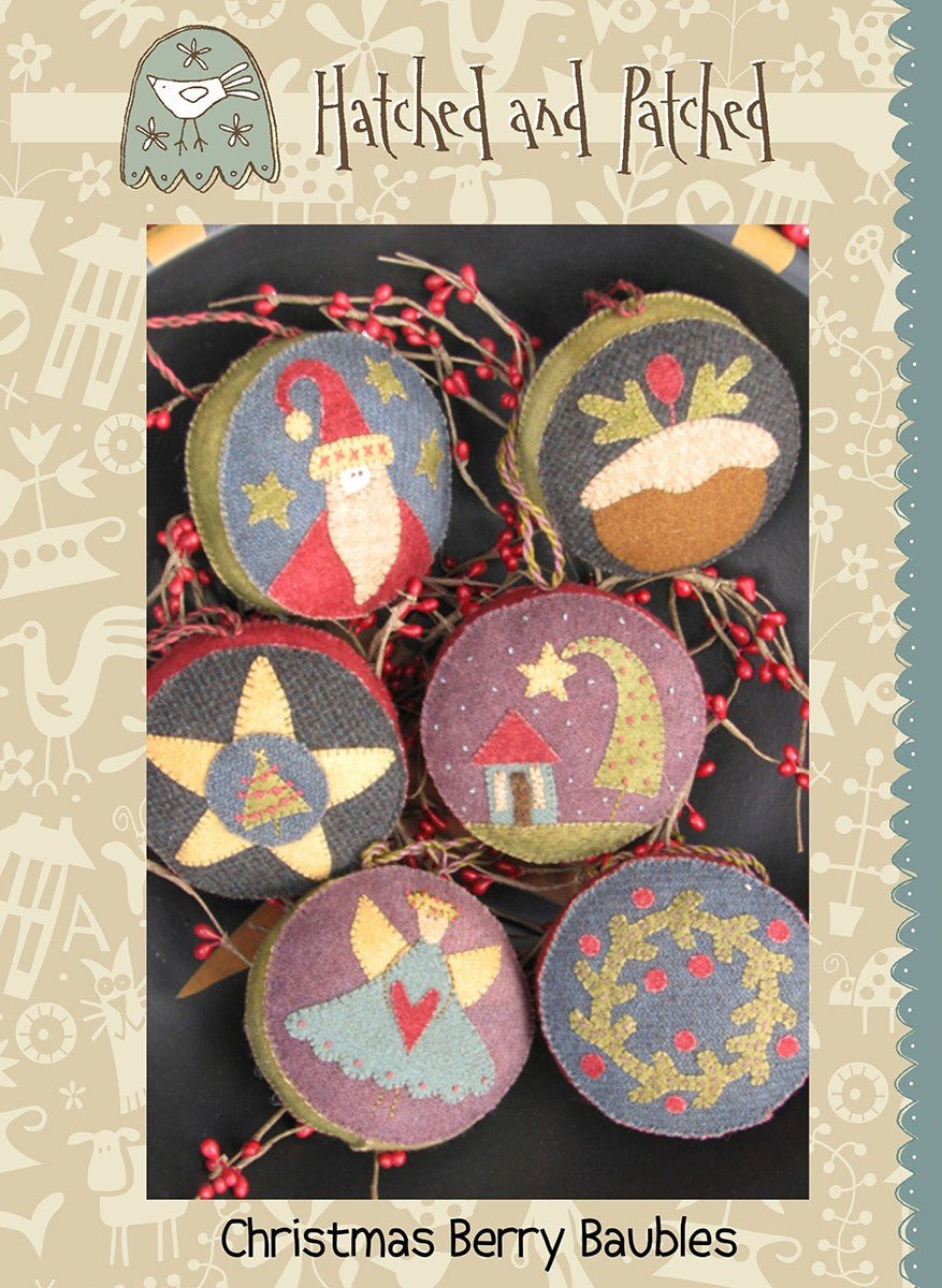 Christmas Berry Baubles Pattern – Hatched & Patched - QuiltingJoyPDX