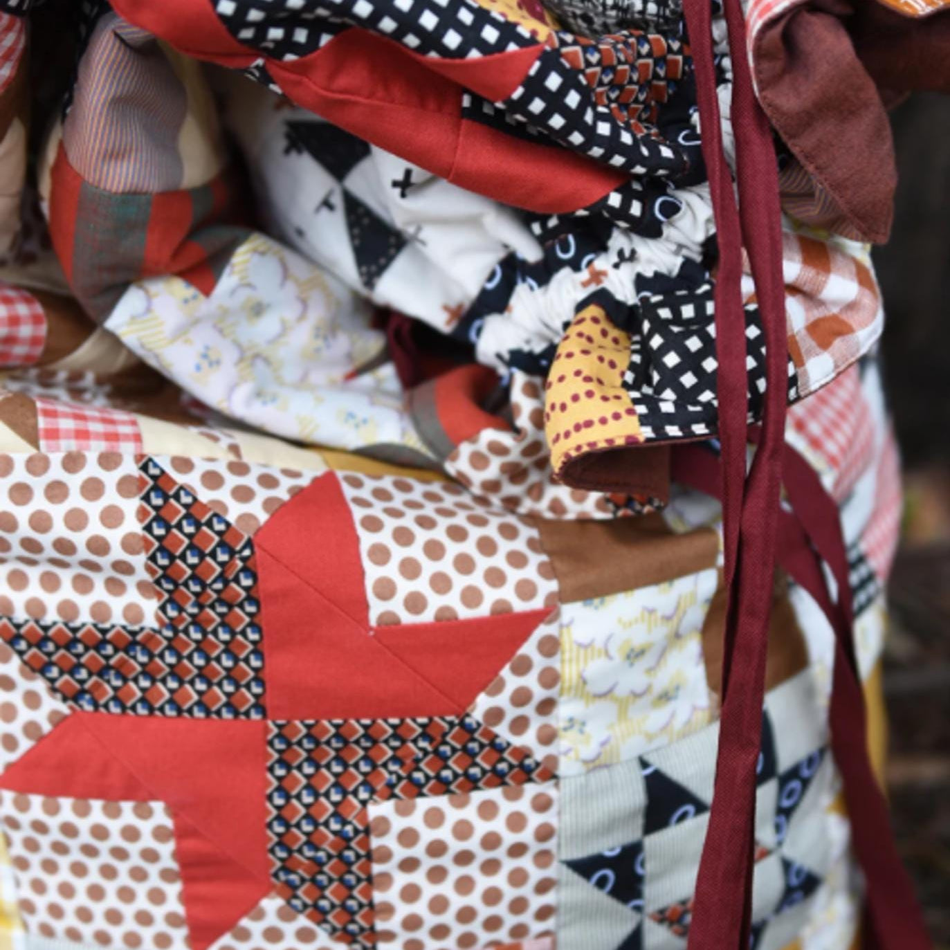 Santa Sack Pattern by Jen Kingwell