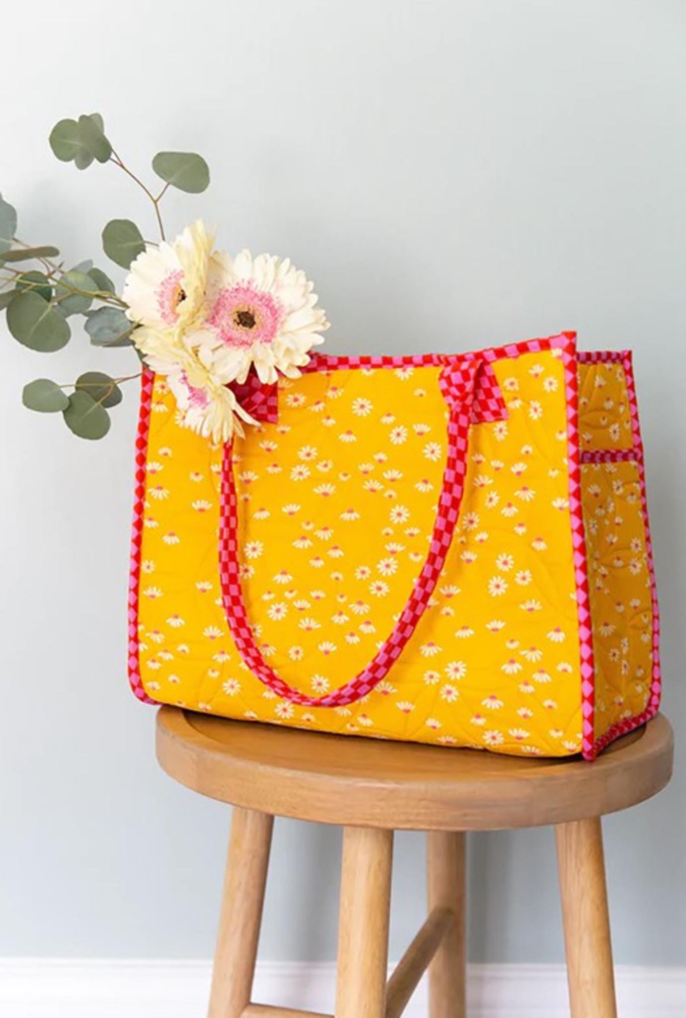 All the Things Tote Pattern - QuiltingJoyPDX