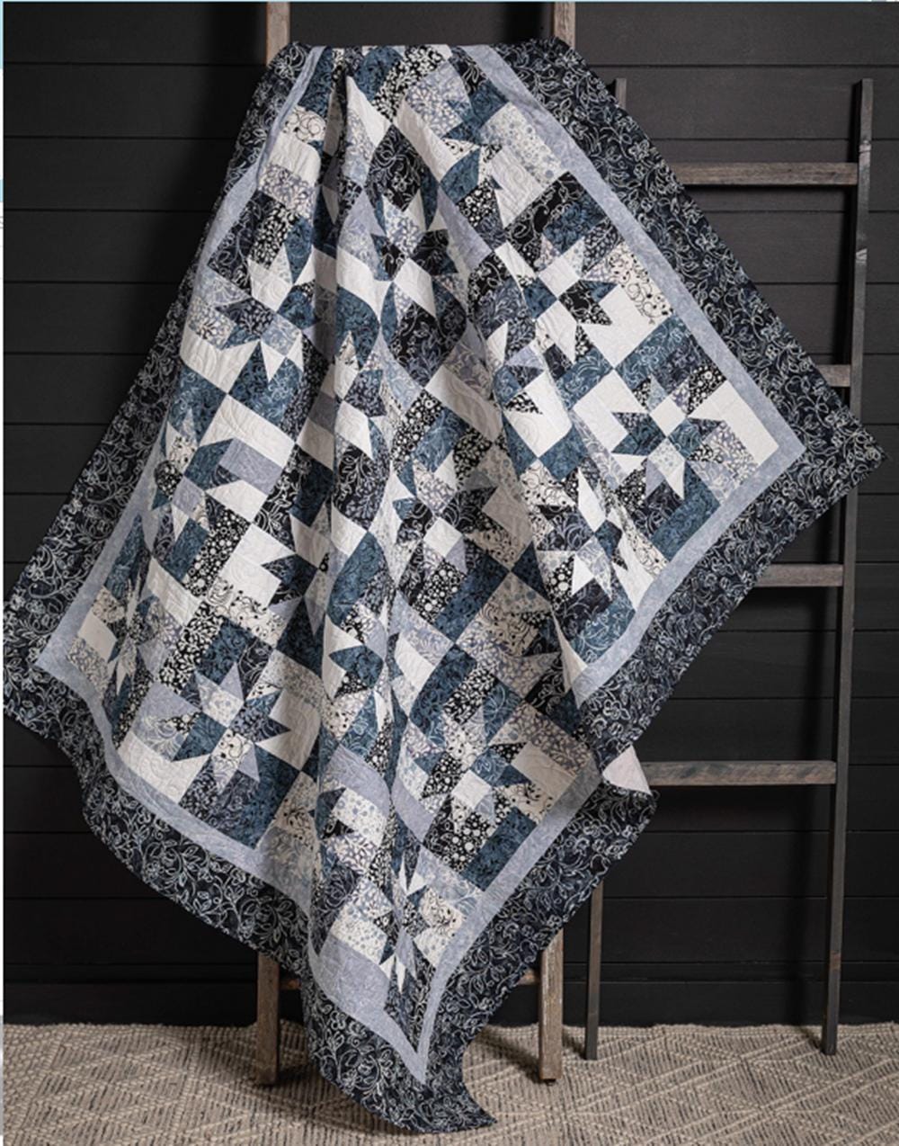 Forever Fabulous Fat Quarter Quilts: 9 Patchwork Designs - Softcover Book