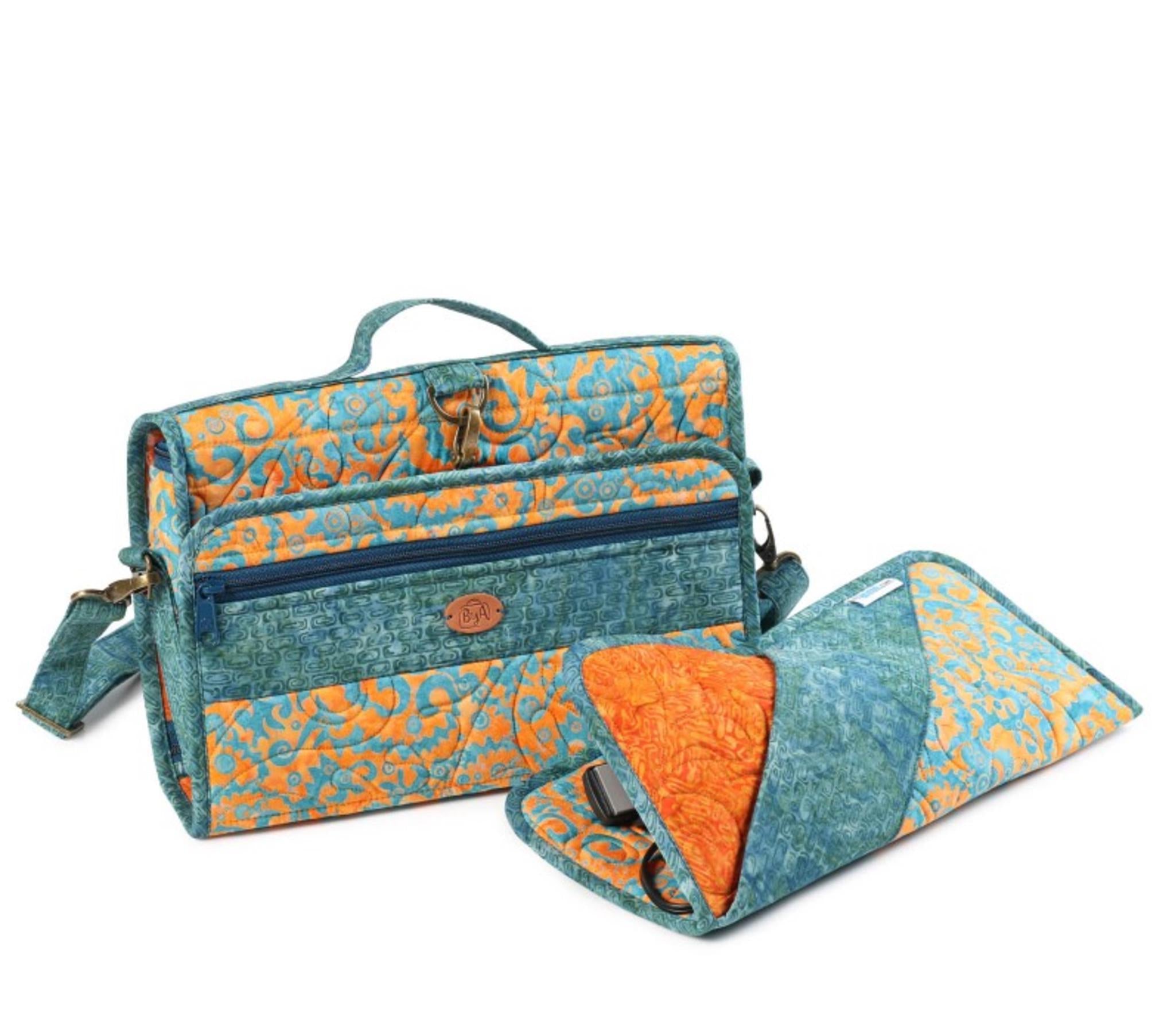 Travel Essentials Organizer Pattern: Fold-Up Design & Hot Tools Sleeve