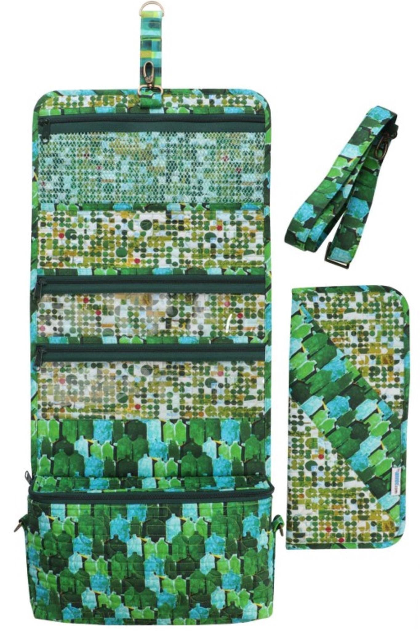 Travel Essentials Organizer Pattern: Fold-Up Design & Hot Tools Sleeve