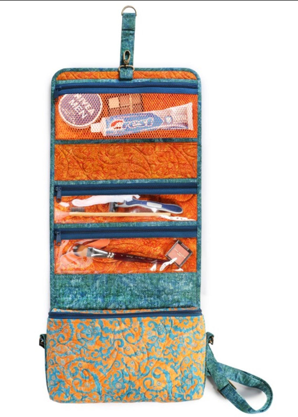 Travel Essentials Organizer Pattern: Fold-Up Design & Hot Tools Sleeve