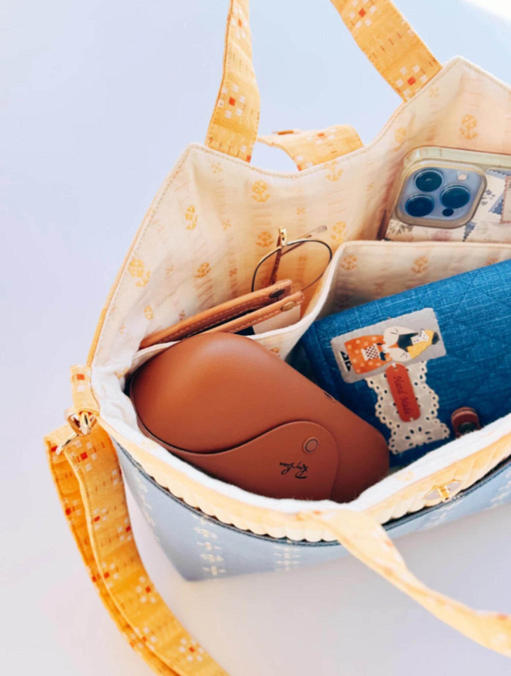Hopscotch Handbag Kit from Zakka Workshop, designed by Karen Pratt
