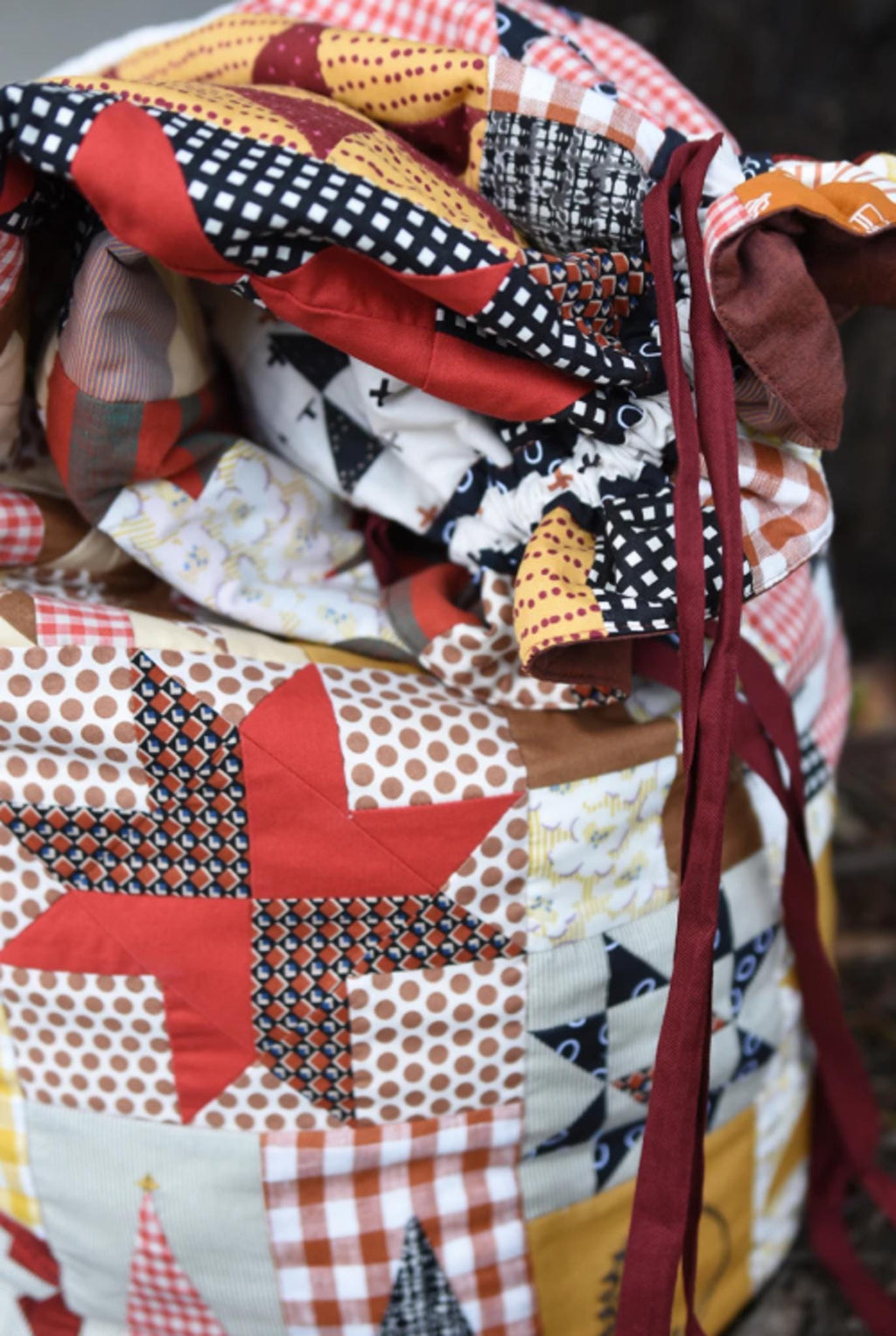 Santa Sack Pattern by Jen Kingwell