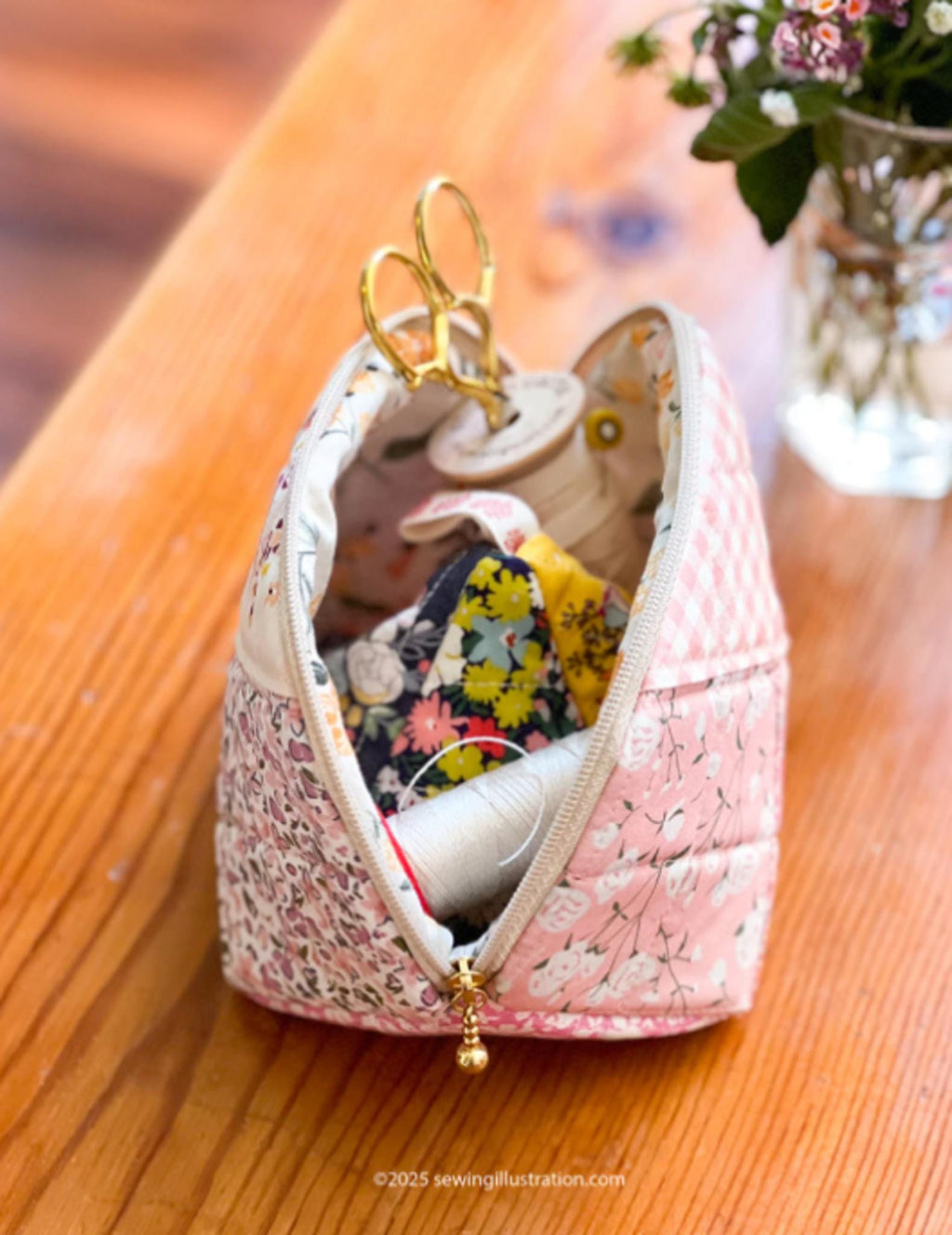 Criss Cross Pouch Set Pattern by Minki Kim