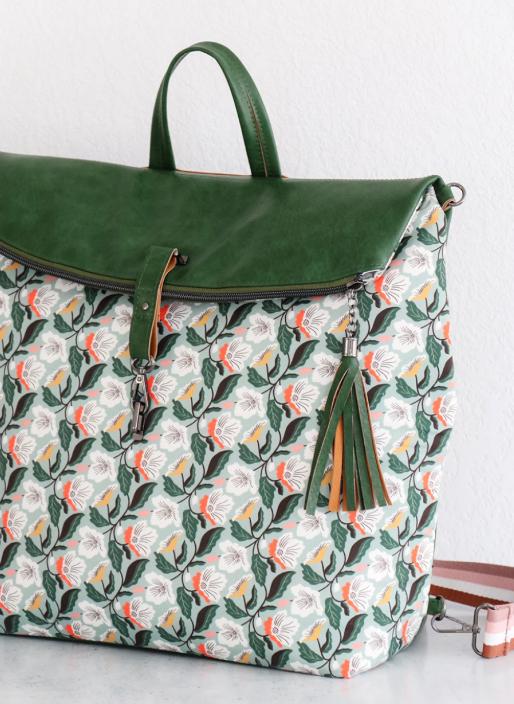 Lake Bag Pattern from Sallie Tomato - QuiltingJoyPDX